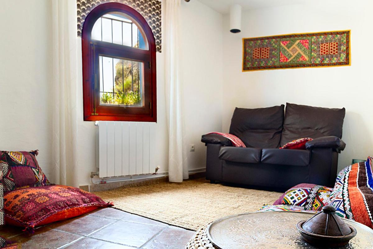 Casa Del Arrabal Guest House Монтефрио Екстериор снимка