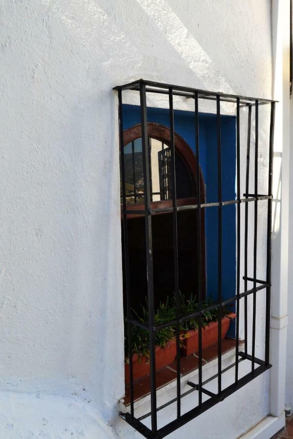 Casa Del Arrabal Guest House Монтефрио Екстериор снимка